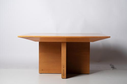 JAUME TRESSERRA (BARCELONA, 1943) 'Marqueteria' table