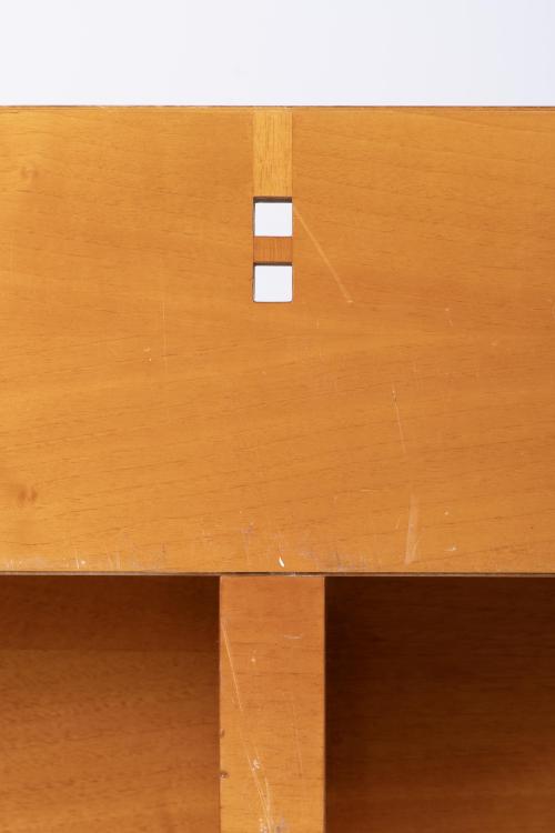 JAUME TRESSERRA (BARCELONA, 1943) Side table