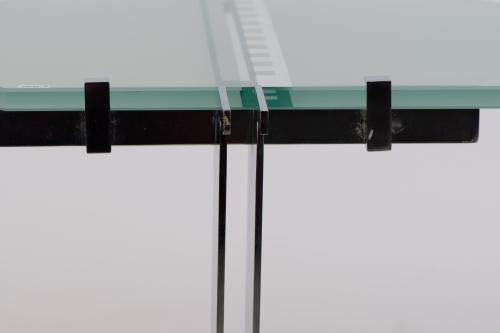 JAUME TRESSERRA (BARCELONA, 1943) Mesa auxiliar "Cobra"