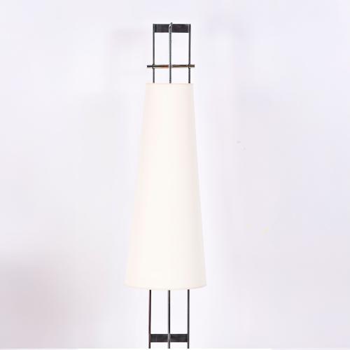 JAUME TRESSERRA (BARCELONA, 1943) Conic floor lamp