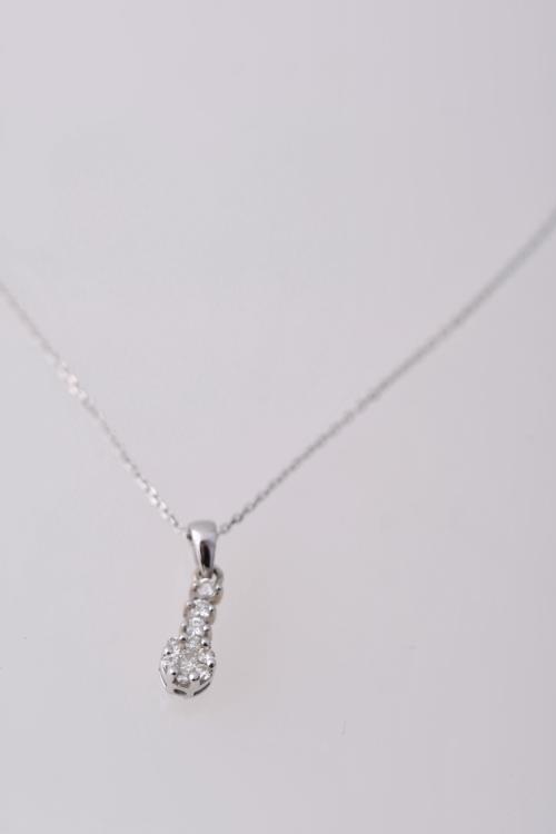 Diamonds articulated necklace
