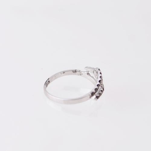 Knot-like ring