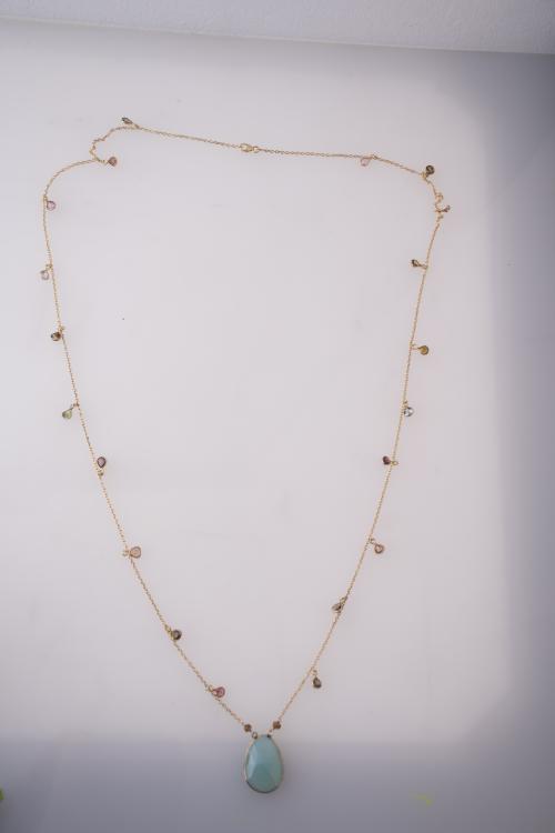 Long necklace.