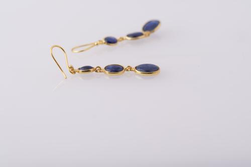 Gradient pendant earrings