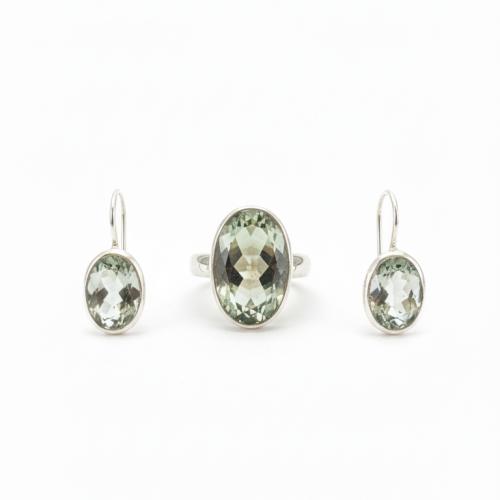 Conjunto anillo y pendientes colgantes ovalados