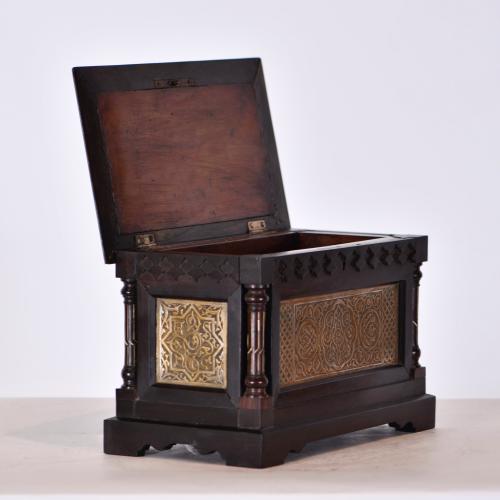 Arabic-style chest, late 19th century.