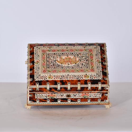 English-Indian tea box, circa 1900.