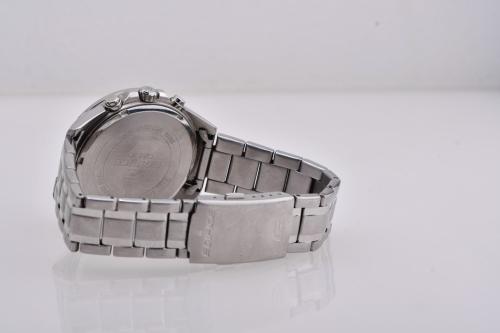 Wristwatch.