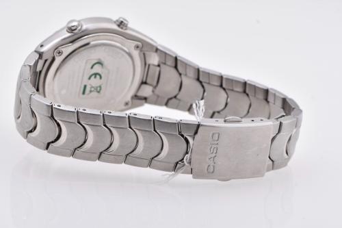 Wristwatch.