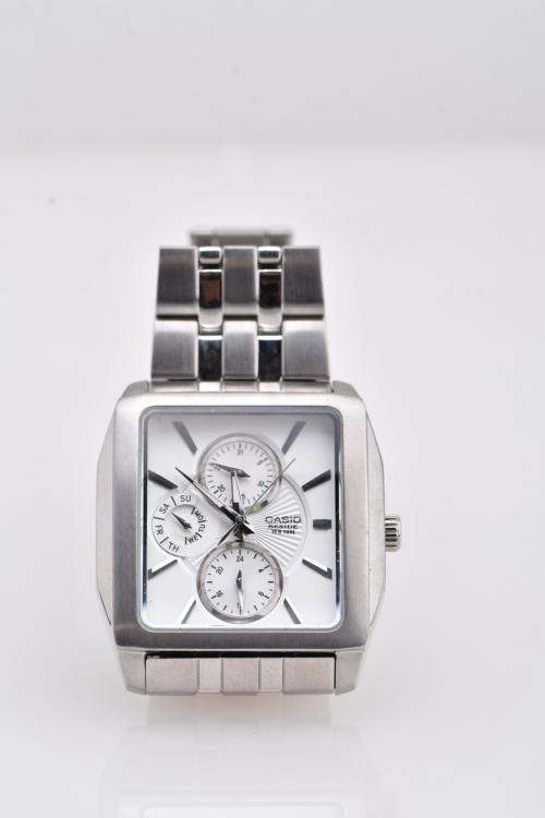 CASIO Wristwatch.