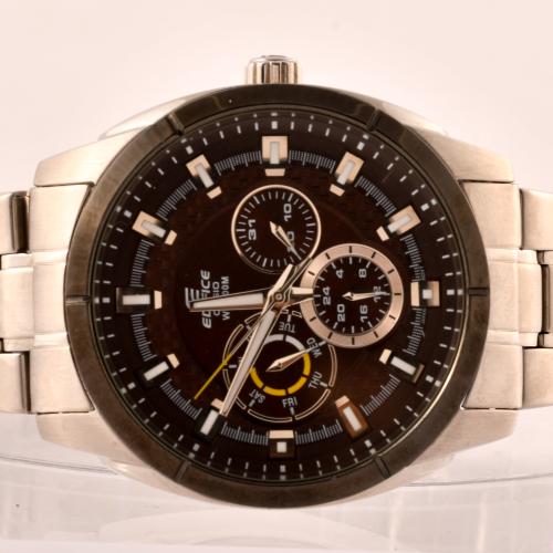 EF-327D. Edifice. Reloj de pulsera.