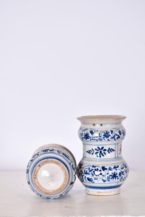 Two Catalan pharmacy jars, 18th century.