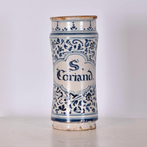 Catalan pharmacy jar, 18th century.