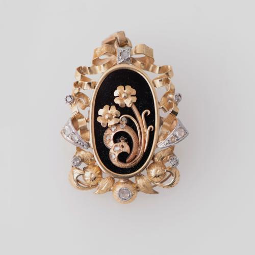 Pendant, 1940's.