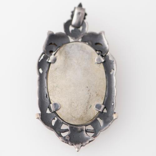 Modernist devotional pendant, early 20th century.