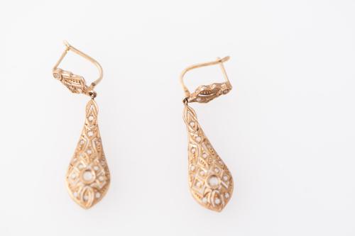 Set of Catalan earrings and ring from the Modernist period.
