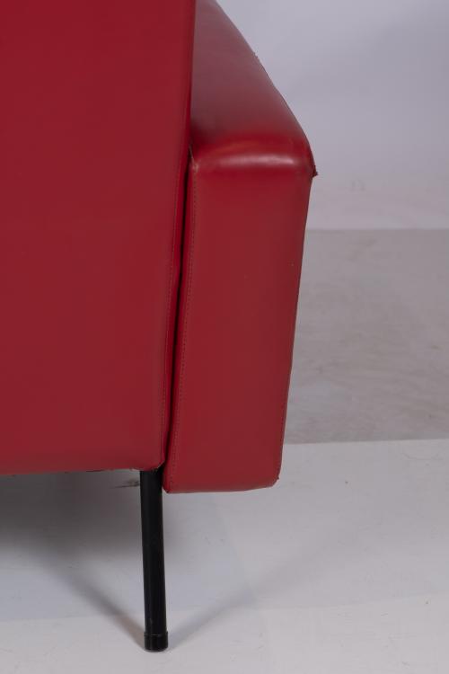 PIERRE GUARICHE. Pair of ‘G10’ armchairs.