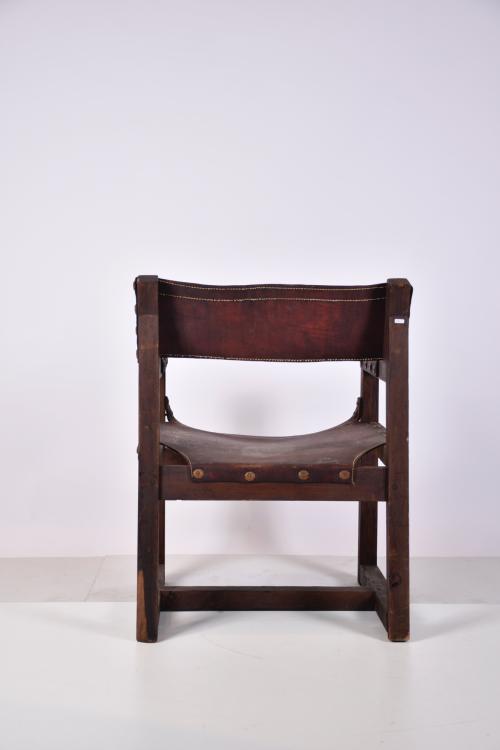 BIOSCA. Conjunto de dos sillas, circa 1960.