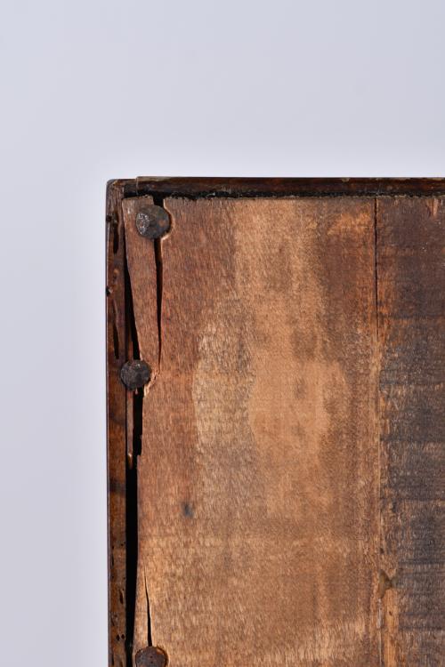 Canterano con marquetería catalan, siglo XIX.