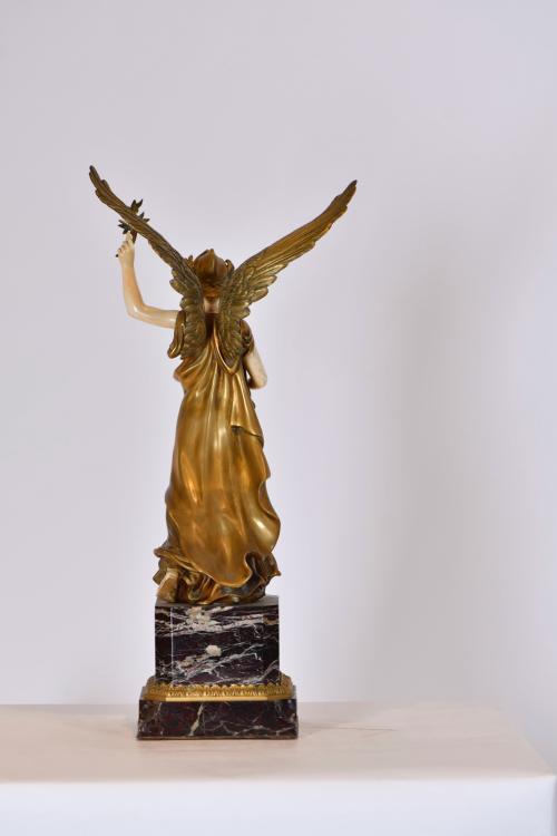 ATTR. TO BEAUDOUIN MASSIN. Chryselephantine figure, circa 1