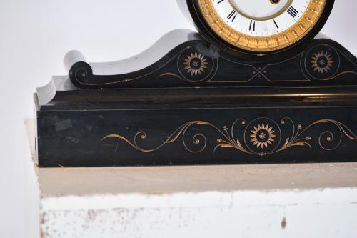 Belle Epoque table clock, first quarter of the 20th century.