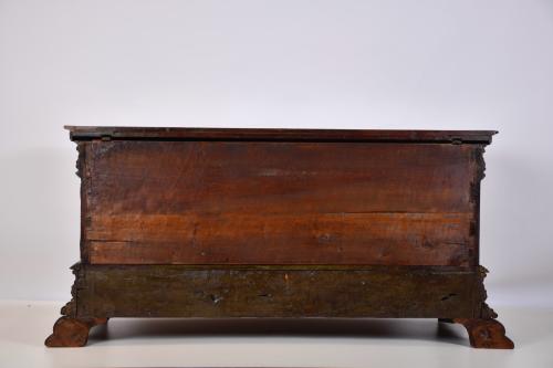 Caja catalana, siglo XIX.