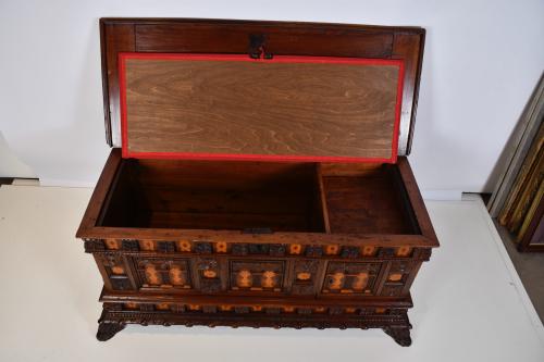 atalan box, 19th century.