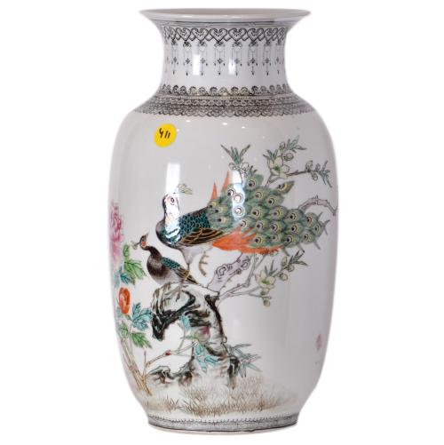 AFTER MODELS FROM THE QING DYNASTY. Vase, 20th century.