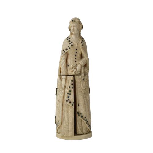 DIEPPE SCHOOL (19th CENTURY). Figure of a lady – triptych, 19th century.
