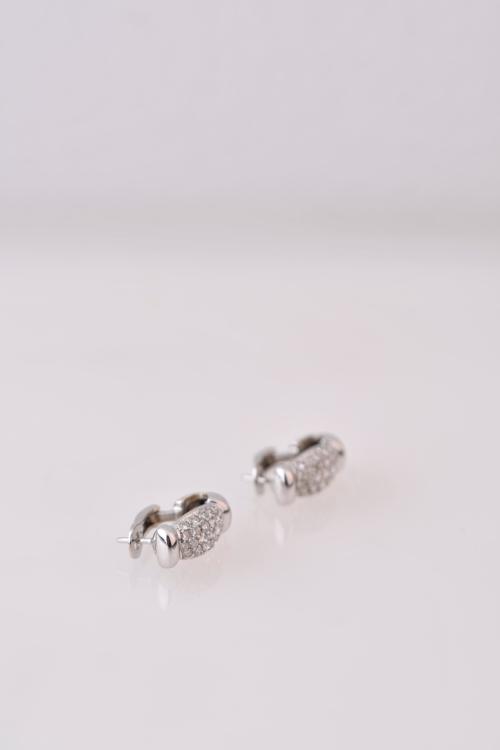 1980&#39;s style earrings