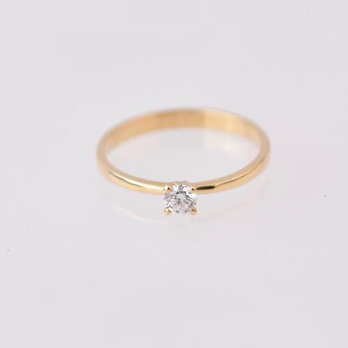 Solitaire ring