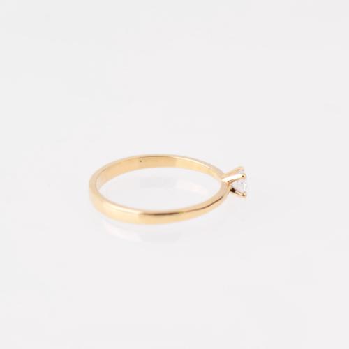 Solitaire ring
