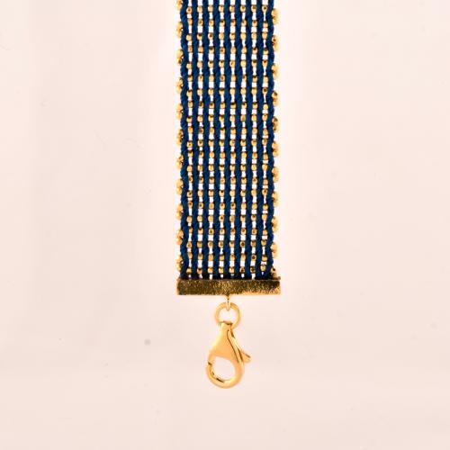 Pulsera ancha malla de hilo.