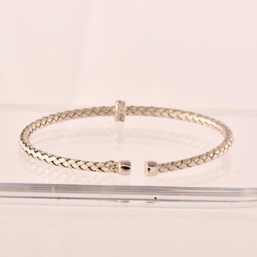 Pulsera semi rígida en forma de cuerda trenzada.