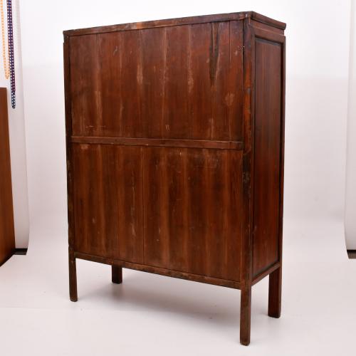 ESCUELA CHINA, DINASTÍA QING, SIGLO XIX. Armario. 