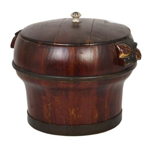 Conjunto de tetera y recipiente