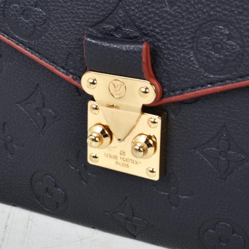 LOUIS VUITTON. Bolso tipo pochette "Metis"