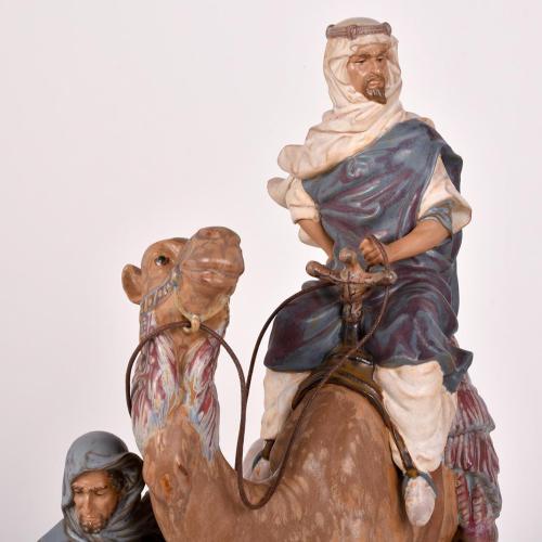 SALVADOR FURIÓ, MANUFACTURA LLADRÓ, "Hombres del desierto"