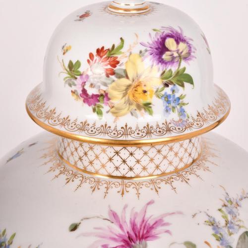 MANUFACTURA CARL THIEME, pareja de jarrones alemanes de Saj