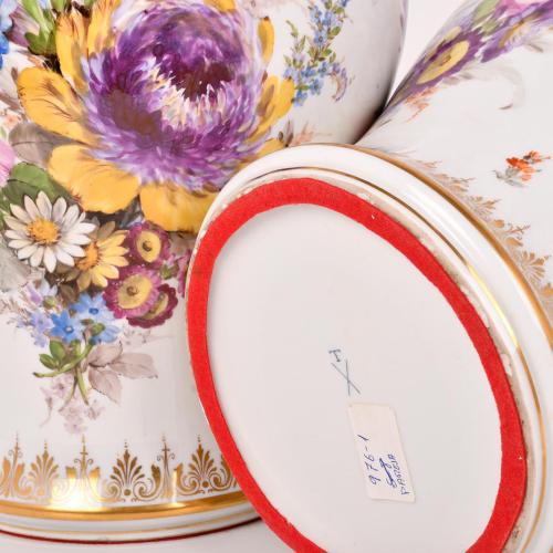 MANUFACTURA CARL THIEME, pareja de jarrones alemanes de Saj