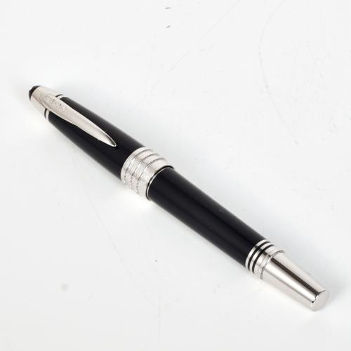 MONTBLANC.  Pluma estilográfica edición especial "John F. K