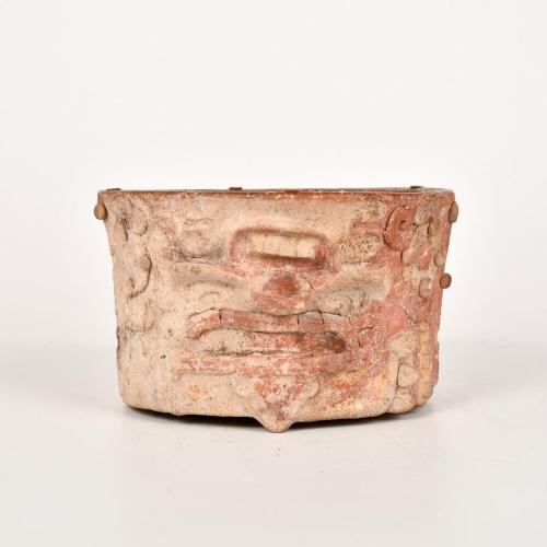 ESCUELA MAYA, SIGLO VI-X. Urna funeraria para cenizas.