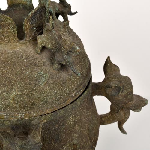 19TH CENTURY CHINESE SCHOOL. AFTER QING DYNASTY MODELS, ves