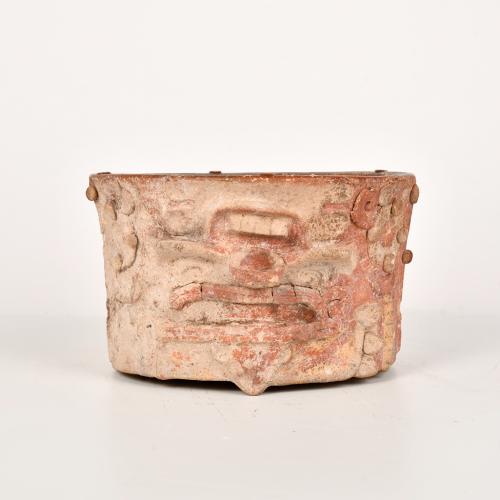 SIGUIENDO MODELOS PRECOLOMBINOS, mortero ceremonial, siglo 
