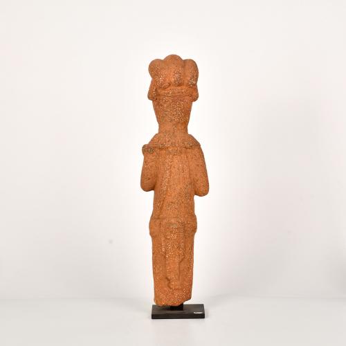 ESCUELA AFRICANA, SIGLO XX.   Figura divina