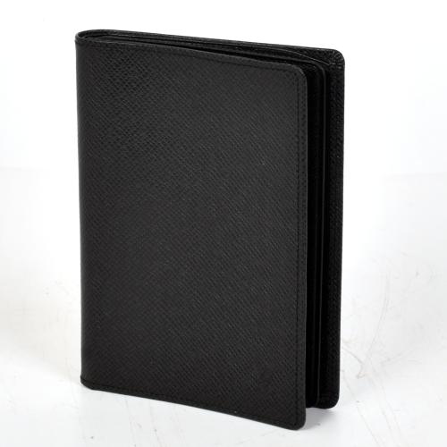 LOUIS VUITTON. Porta targertas