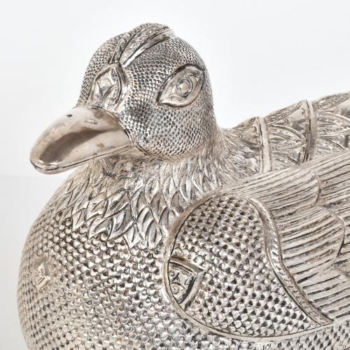 Huevera en forma de pato, pps. siglo XX