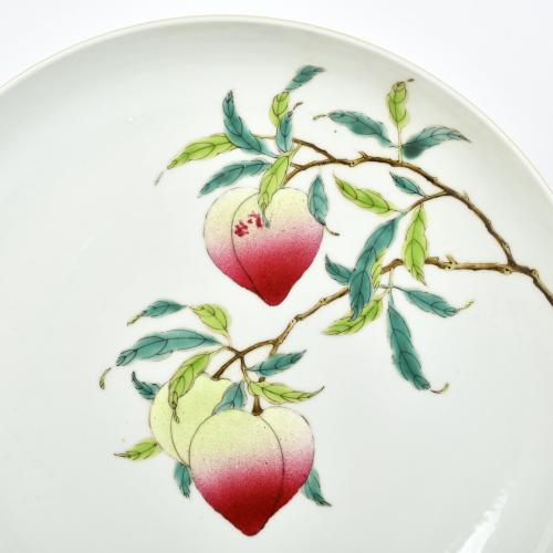 ESCUELA CHINA, SIGLO XX. Plato Familia rosa