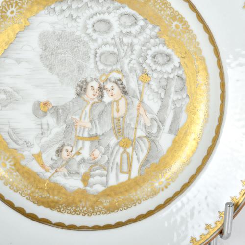 ESCUELA CHINA, plato para la exportación, circa 1720-1730