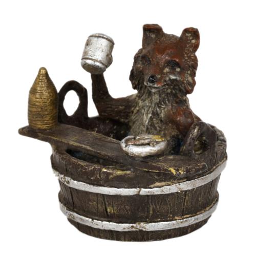 SIGUIENDO MODELOS DE FRANZ BERGMAN, figura de zorro en bañera, siglo XIX